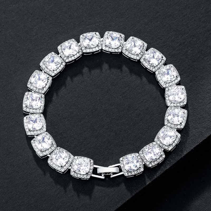 Helloice 10mm Clustered Tennis Bracelet in White Gold
