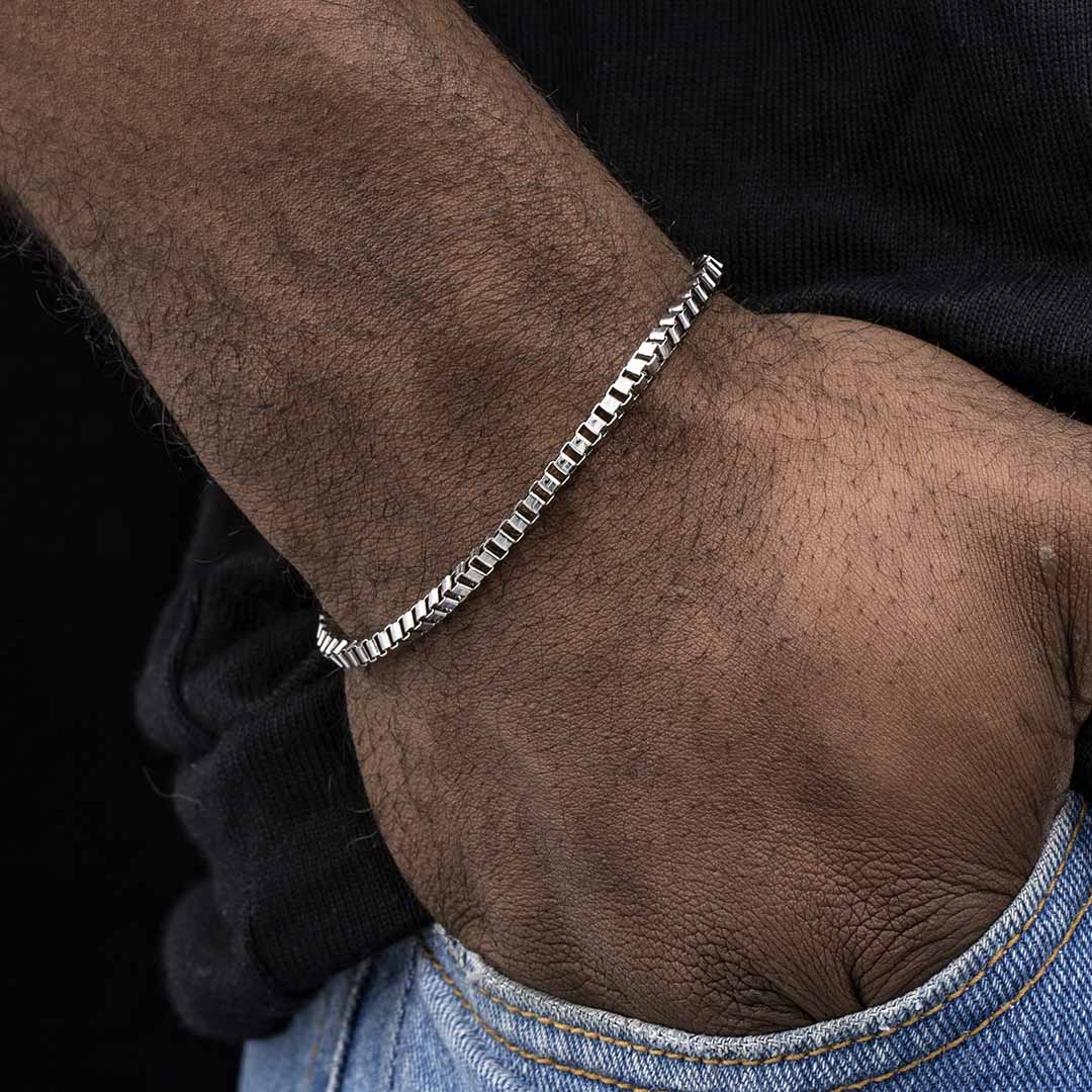 Helloice 3mm Square Box Bracelet