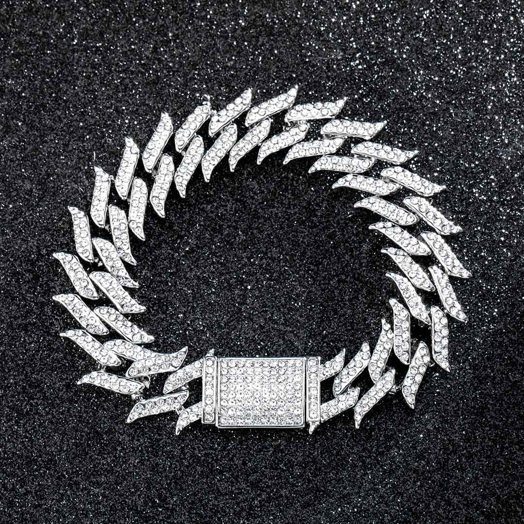 Helloice 18mm Iced Spiked Cuban Bracelet in White Gold