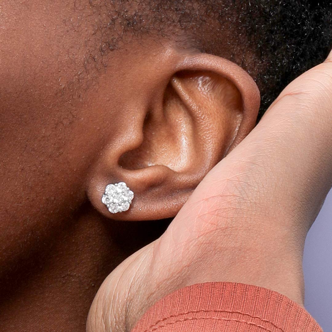 Helloice Women's Flower Cluster Stud Earrings in White Gold