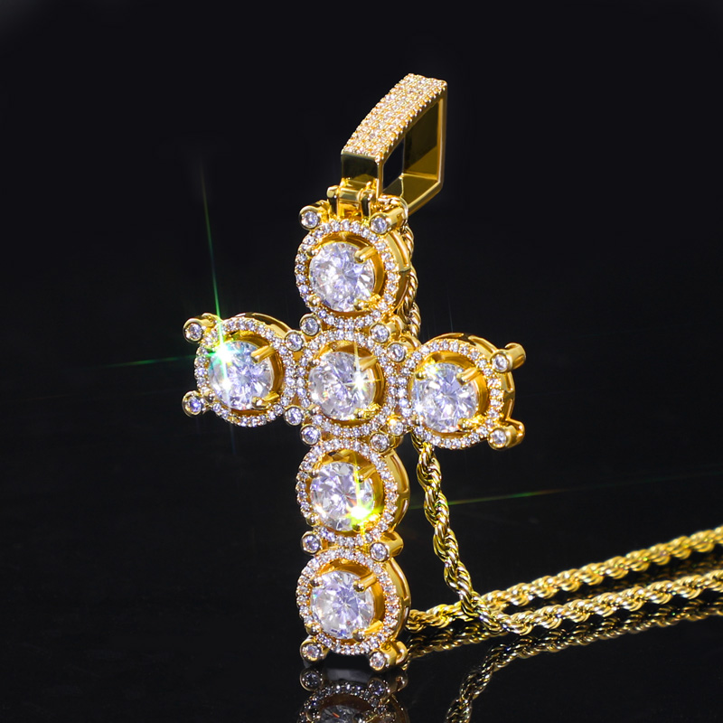 Helloice Iced Round Cut Cross Pendant