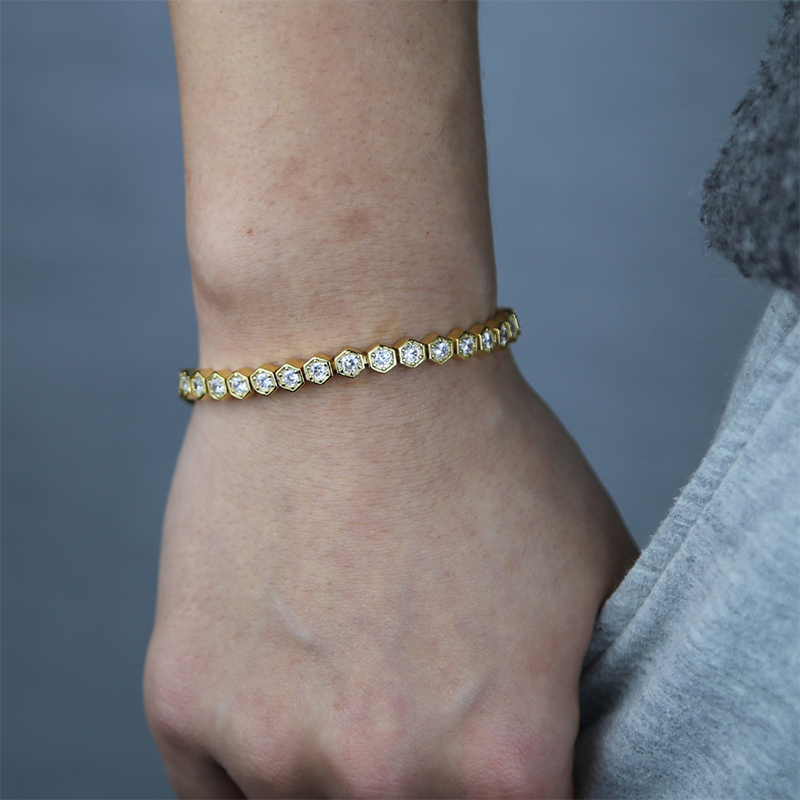 Helloice Iced Clustered Hexagon Bracelet