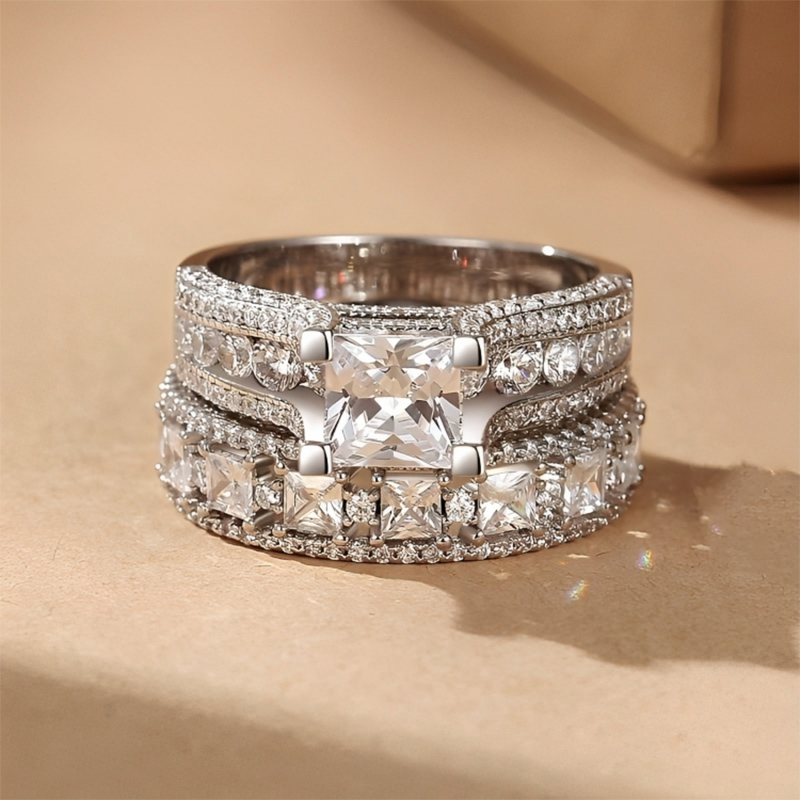 Helloice Classic Princess Cut Engagement Ring Set
