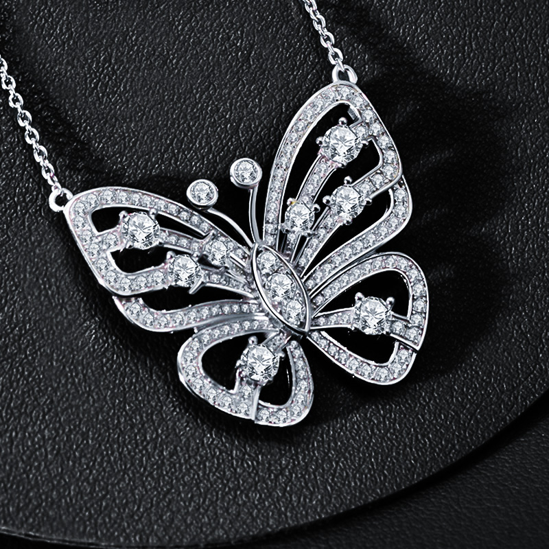 Helloice Iced Butterfly Round Cut Necklace in Sterling Silver
