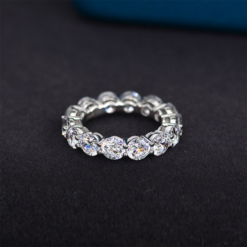 Helloice Classic Round Cut Eternity Band in Sterling Silver