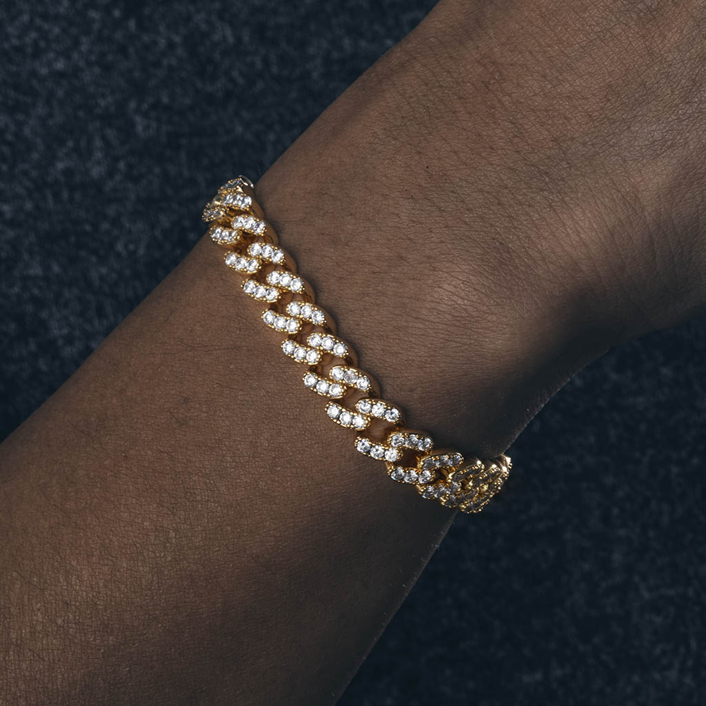 Helloice Iced 8mm Cuban Link Bracelet in Gold