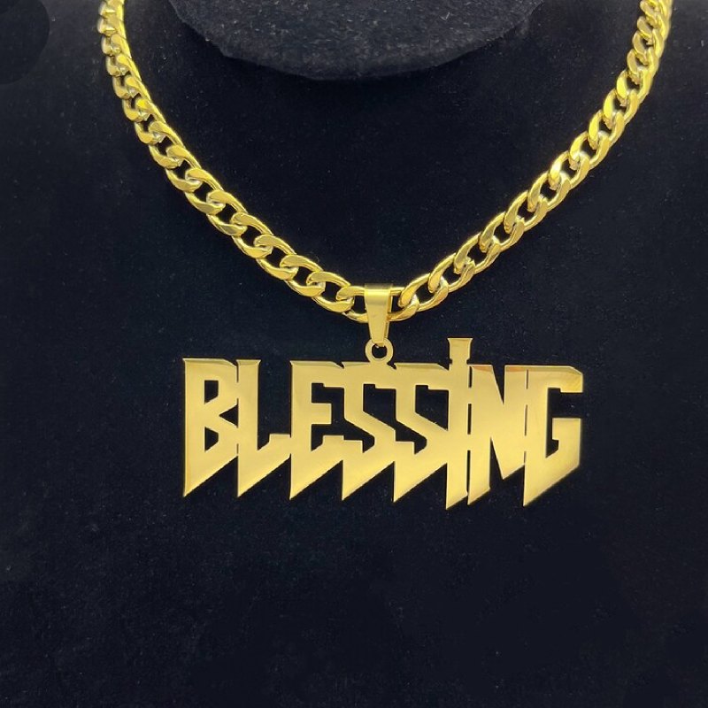 Helloice Customized Sharp Font Name Pendant