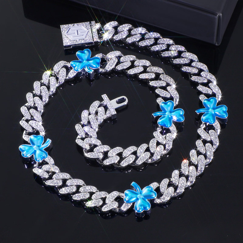 Helloice  Three-Leaf Iced Miami Cuban Chain