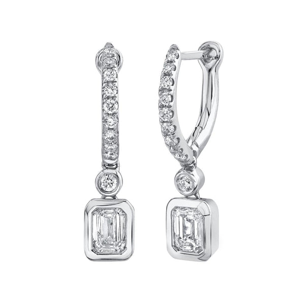 0.95CT DIAMOND EMERALD EARRING