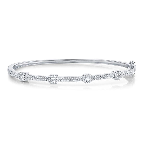 0.52CT DIAMOND BAGUETTE BANGLE