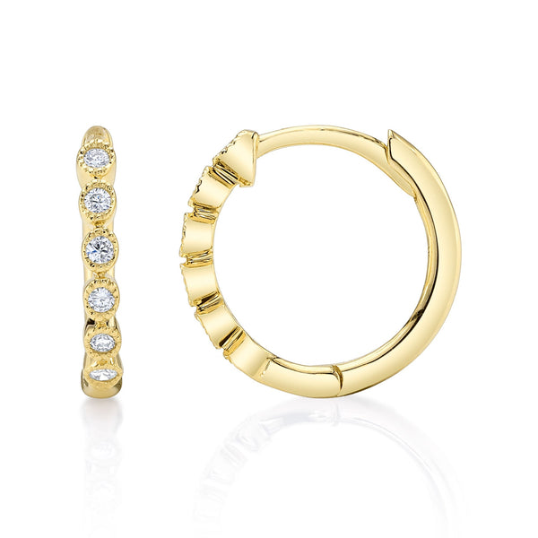 Shy Creation 0.11Ct Diamond Huggie Earring SC55006356