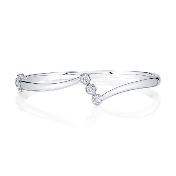 0.55CT DIAMOND CROWN SETTING BANGLE
