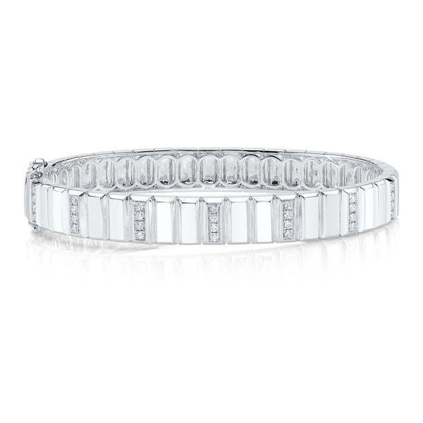 0.36CT DIAMOND GEO CUT BANGLE