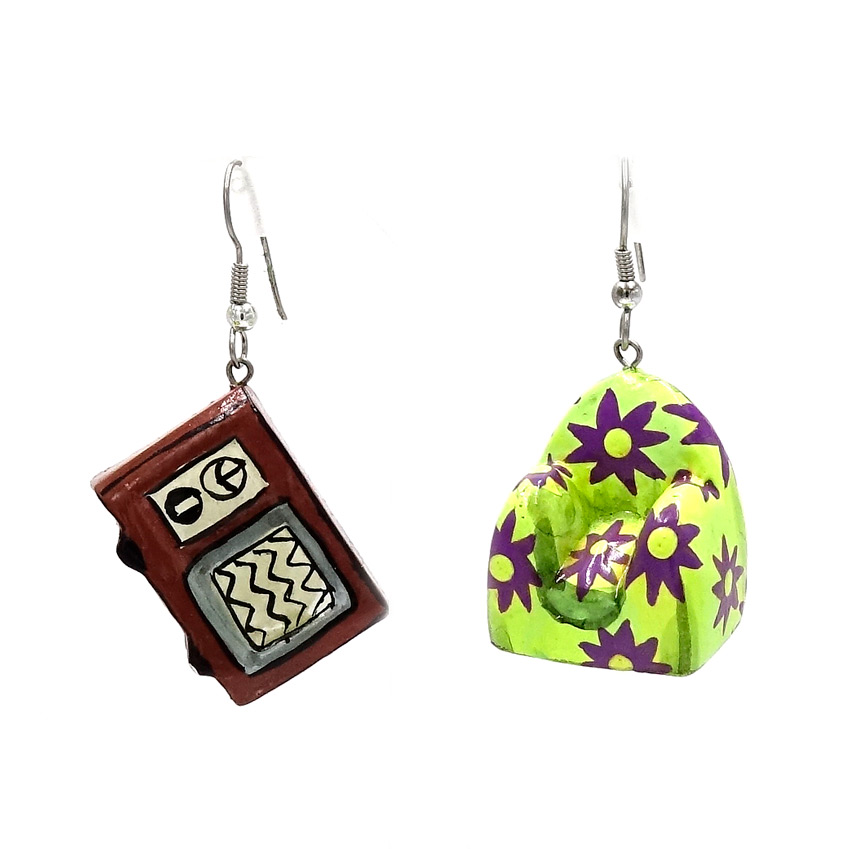 Vintage Couch Potato Earrings Hand Carved And Painted Wood From Bali