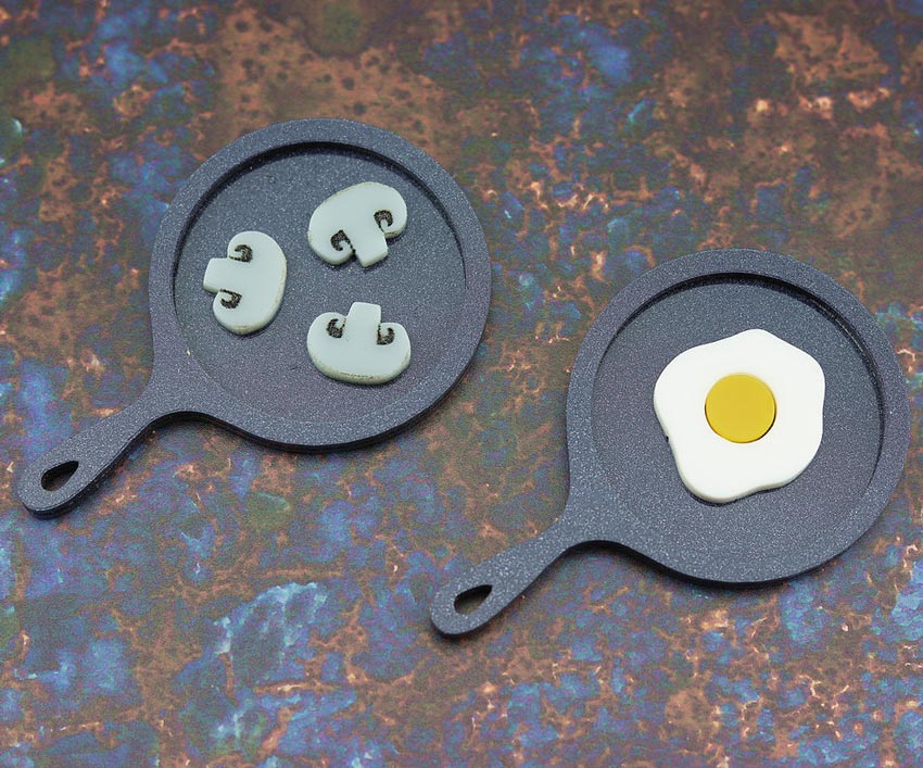 Frying Pan Brooch By Kimchi And Coconut