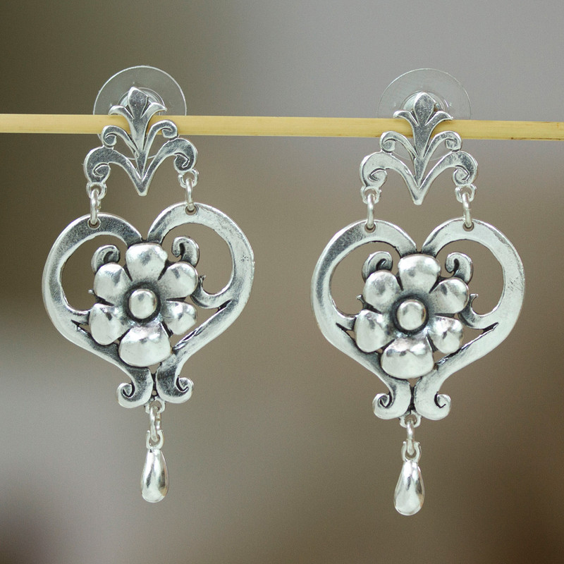 Hand Crafted Floral Sterling Silver Dangle Earrings, "Daisy Hearts"