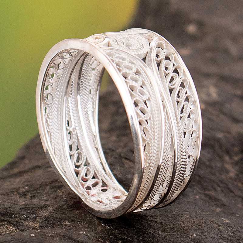 950 Silver Ornate Filigree Band Ring from Peru, "Heart of the Star"