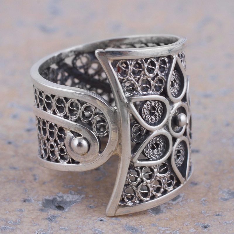 Sterling Silver Floral Filigree Band Ring from Peru, "Magical Flower Vine"