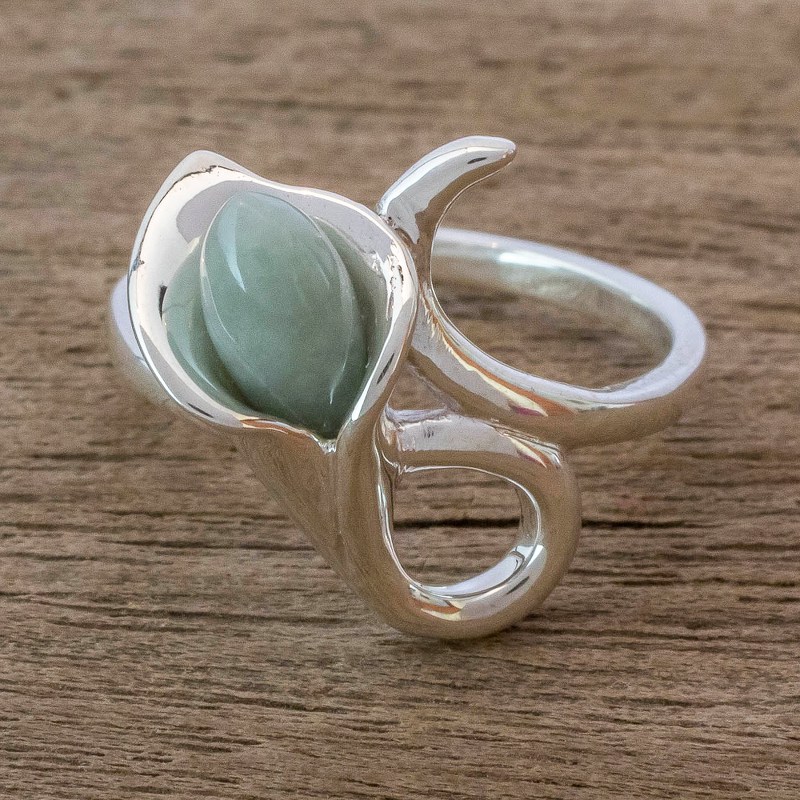 Light Green Jade Calla Lily Motif Ring, "Mixco Lily in Light Green"