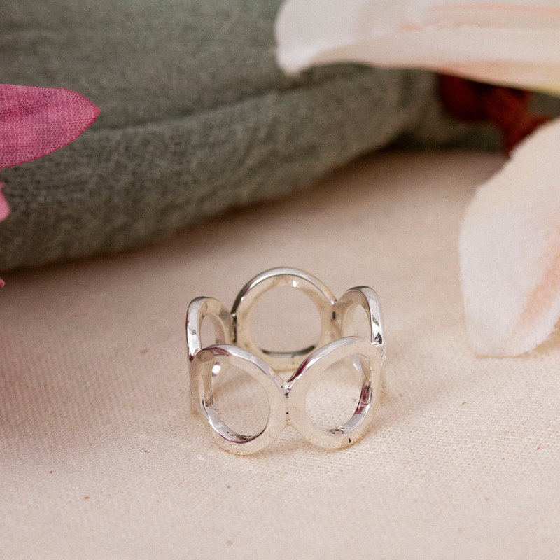 Modern High-Polished 950 Silver Band Ring Crafted in Mexico, "Circle of Futurism"